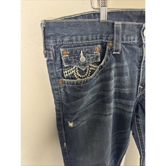 True Religion Jeans Men’s 40X29 Straight Leg Distressed USA Blue Denim - Picture 5 of 8